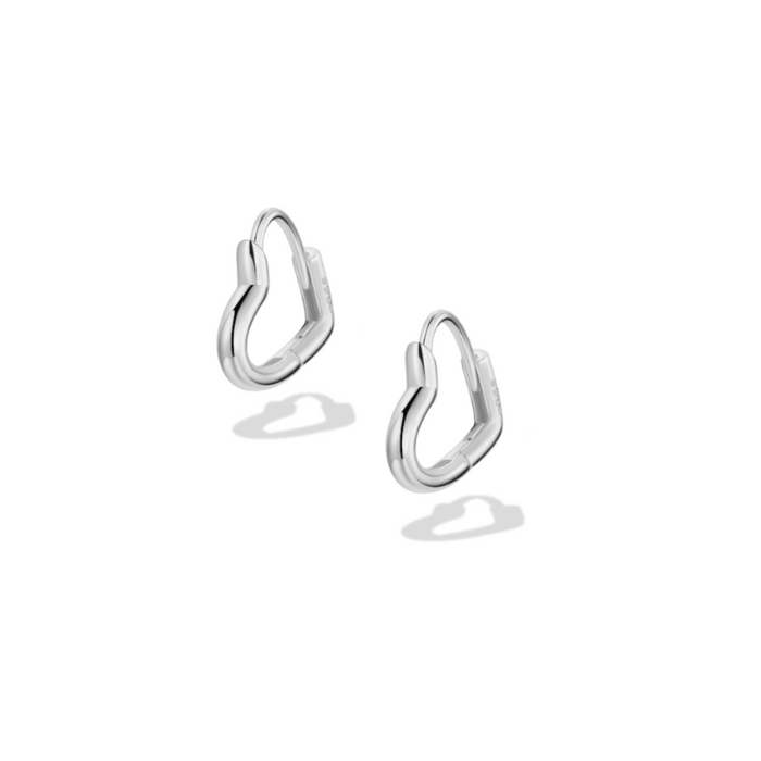 Amour! Créoles extra petites en forme de cœur en argent sterling pour la Saint-Valentin